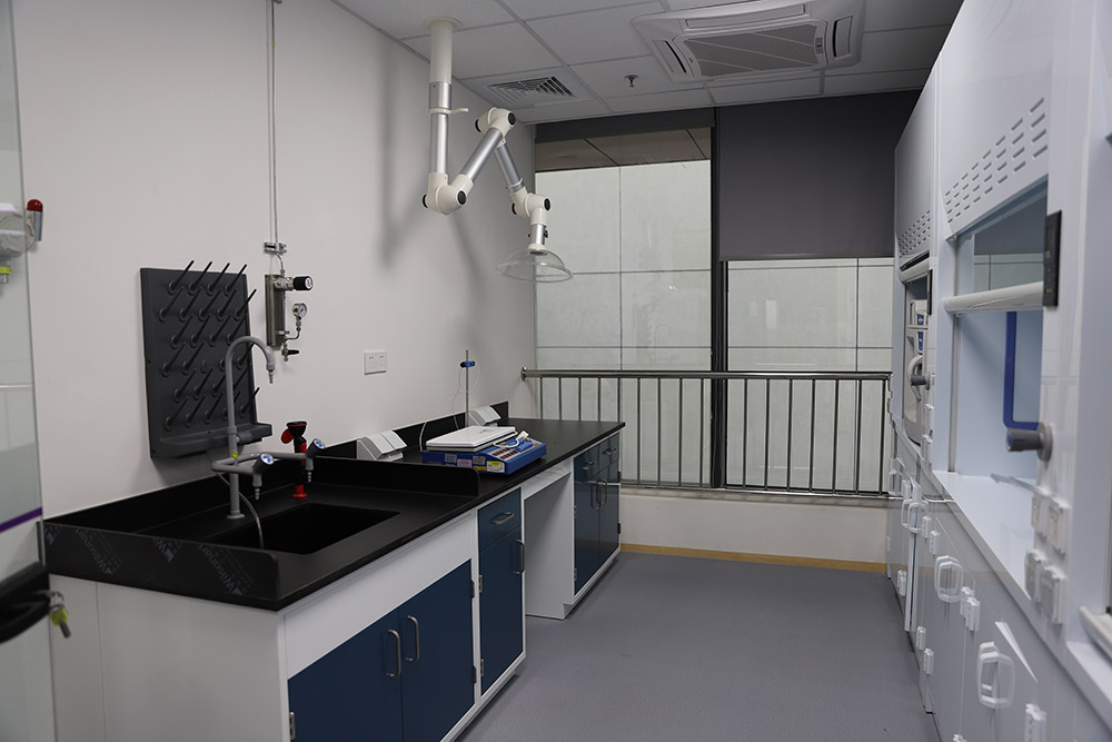 R&D Center02